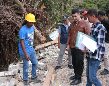 Angin Kencang Rusak Pasar Kaloko, Pemkab Buton Lakukan Penanganan Cepat