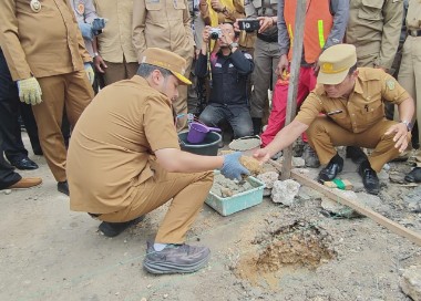 Lapak Sementara Pasar Kaloko Mulai Dibangun, Pemkab Buton Target Rampung Dua Pekan